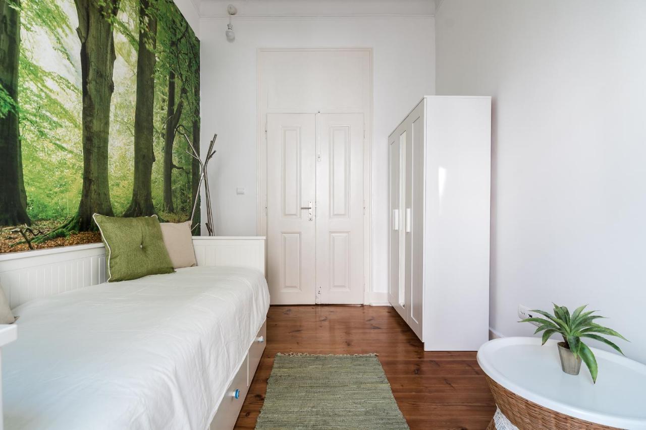 Elegant 3 Bedroom Flat With View In Principe Real Lisbon Exterior photo