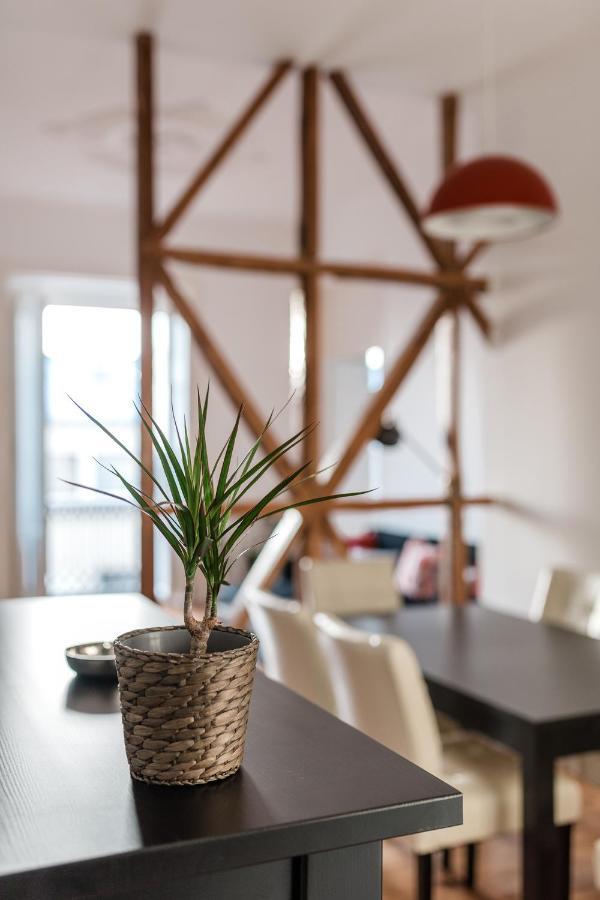 Elegant 3 Bedroom Flat With View In Principe Real Lisbon Exterior photo