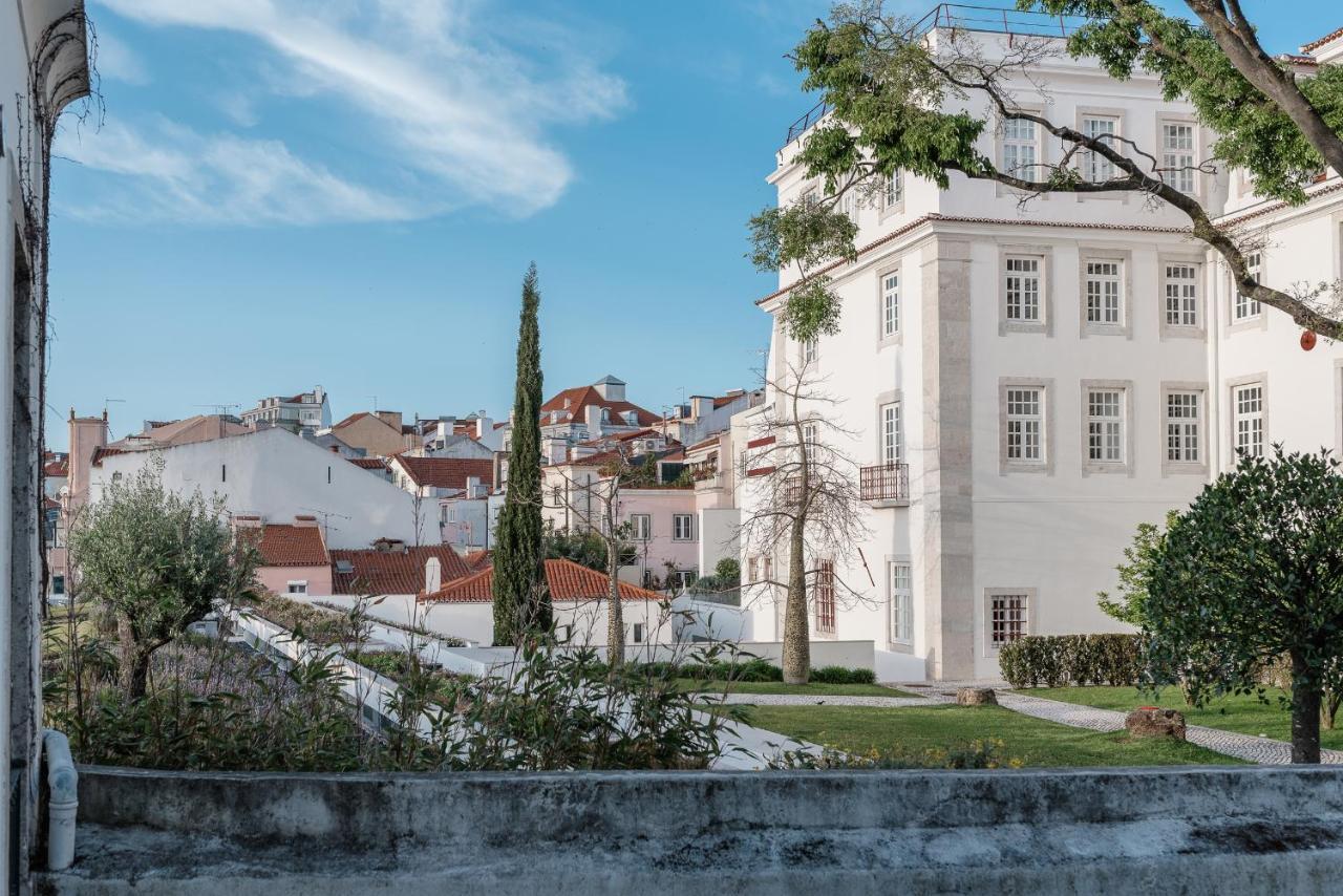 Elegant 3 Bedroom Flat With View In Principe Real Lisbon Exterior photo
